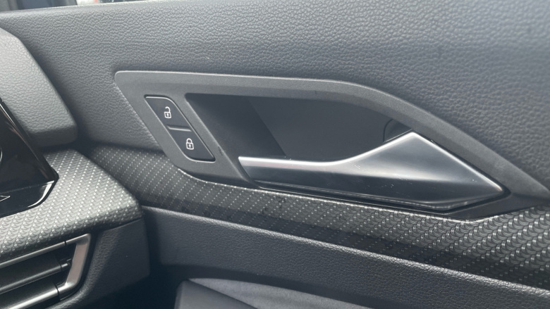 Volkswagen Golf 1.5 eTSI 150 R-Line 5dr DSG Petrol Hatchback